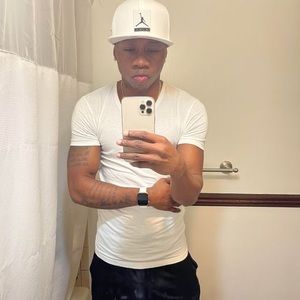 Meet your Posher, Angelo